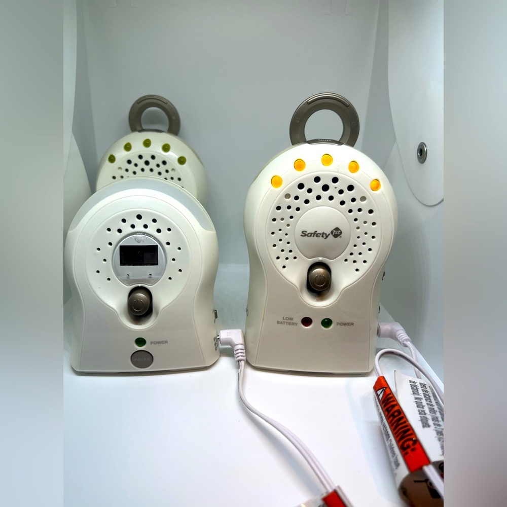 Safety 1st‎ Crystal Clear Audio Baby Monitor Bundle 1-MO069T & 2-MO069R Tested